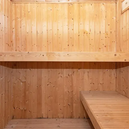 Panoramic Retreat In - By Traum